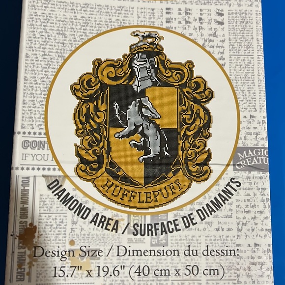 Camelot Dotz HUFFLEPUFF CREST Harry Potter complete Diamond Painting Kit NEW - Picture 3 of 11